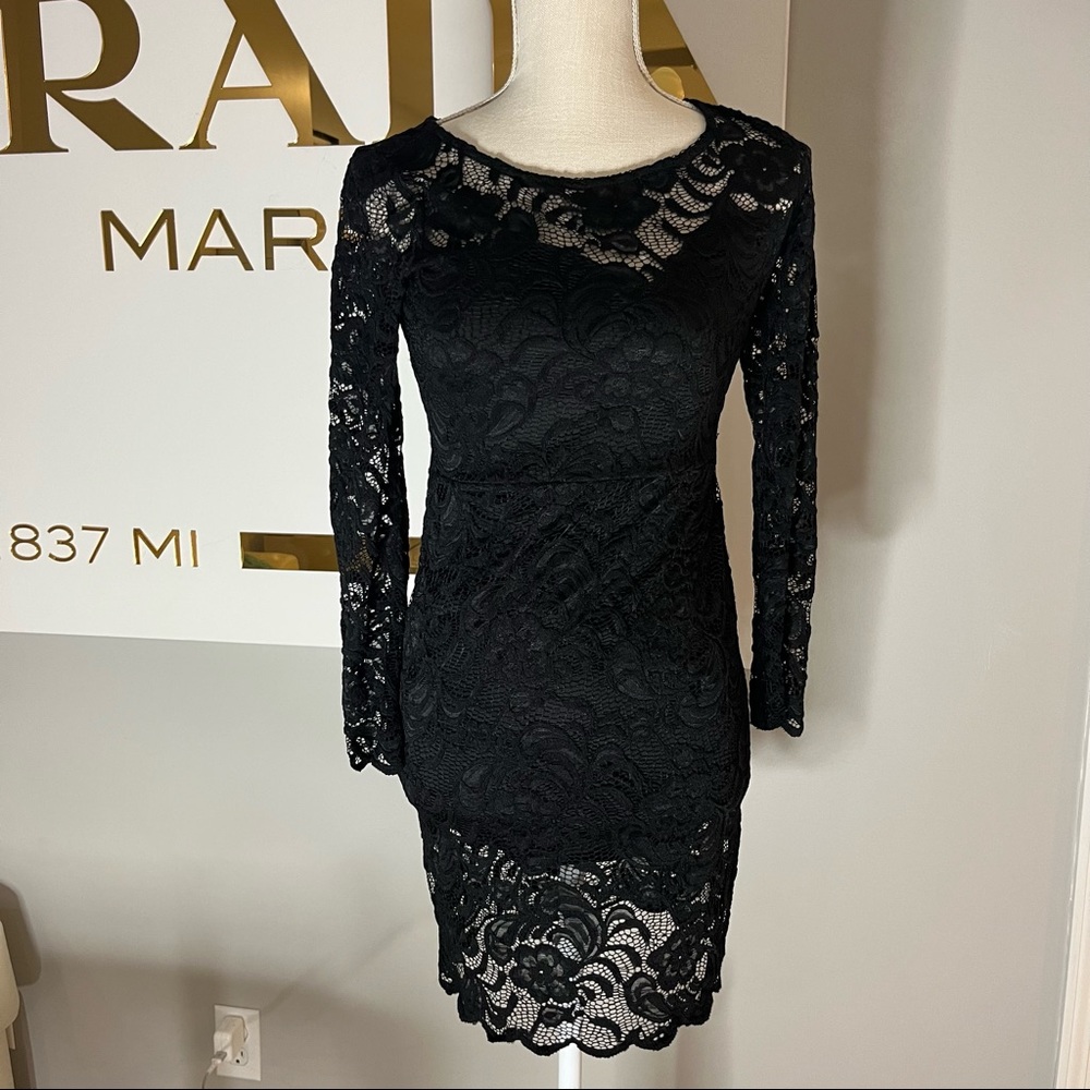Black lace dress long sleeve
